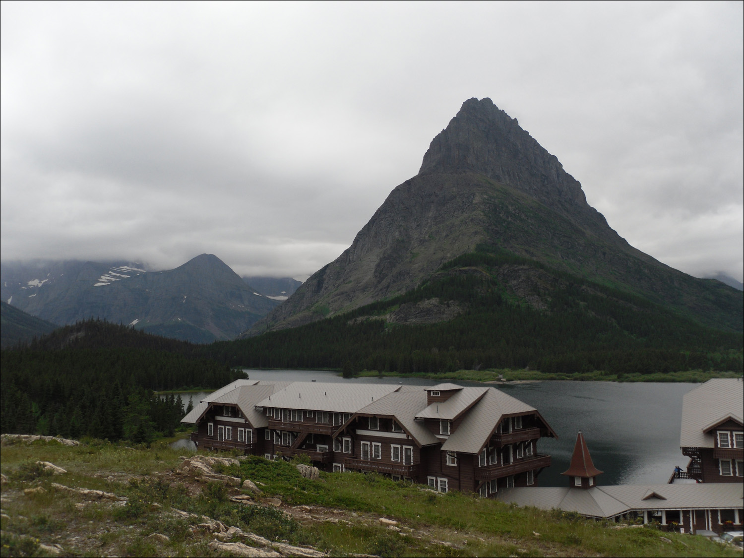 Glacier National Park-Many Glacier Hotel